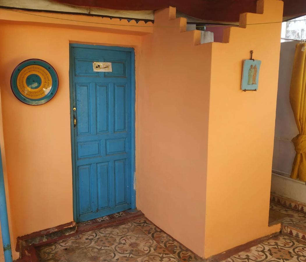 Dar El Pirata Hostel 아실라 외부 사진