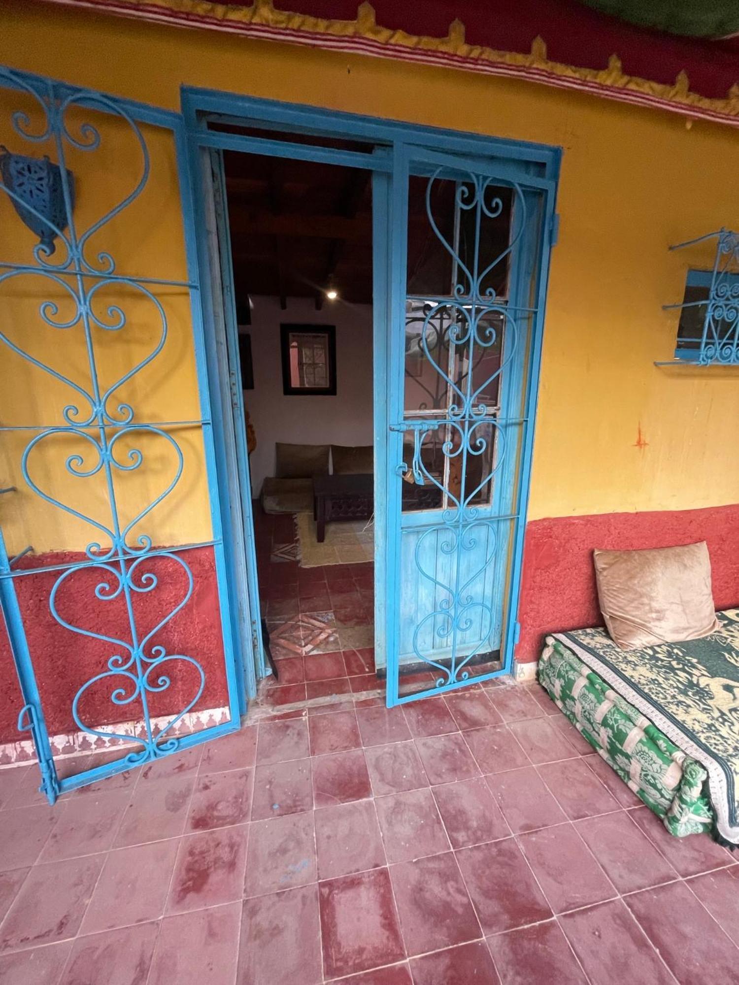 Dar El Pirata Hostel 아실라 외부 사진