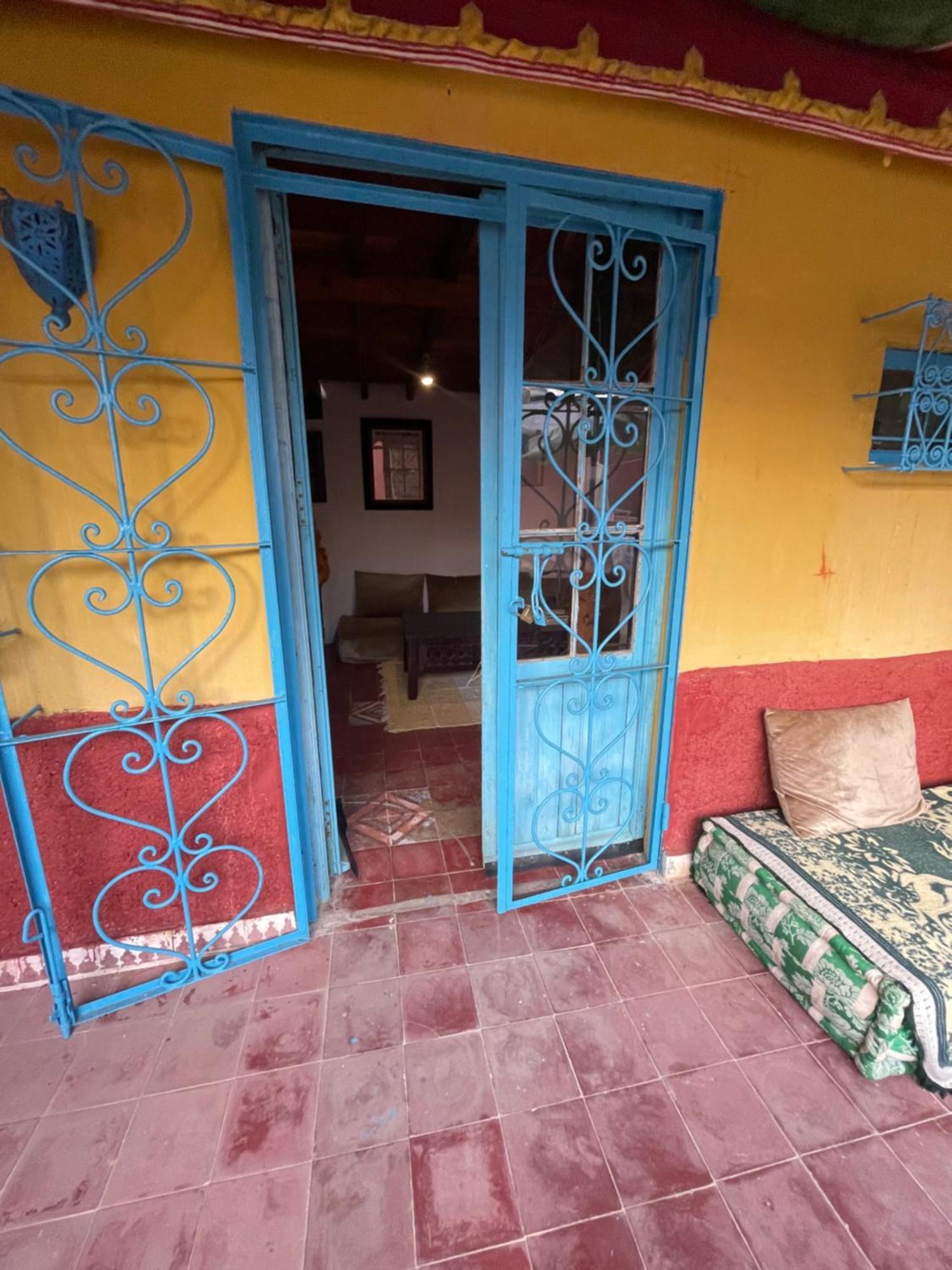 Dar El Pirata Hostel 아실라 외부 사진